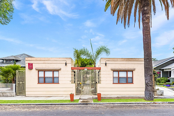 733 Daisy Ave-008