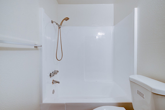 756 Inglewood Interior-034