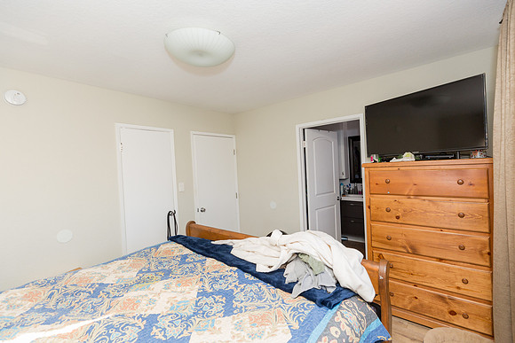 1626 w 104th st-73