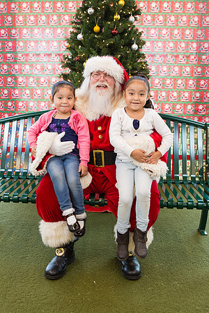 Pizza with Santa-161