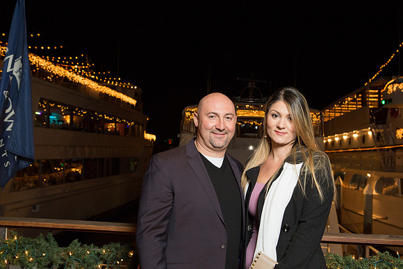 Newport Christmas Light Parade-36