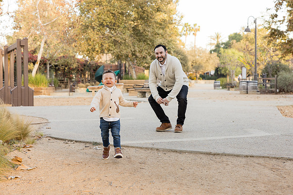 Family Photography San Juan Capistrano - AmTrak Family Photos San Juan Capistrano-059