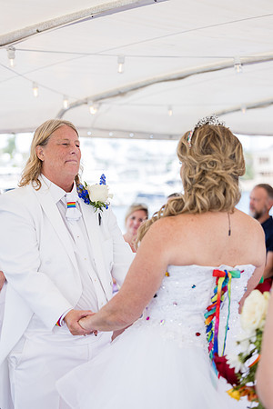 Icon Yacht Wedding - City Experiences Wedding-111