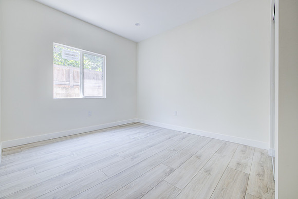 2945 West Blvd Interior-013