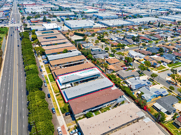 1914-1918 W El Segundo-010