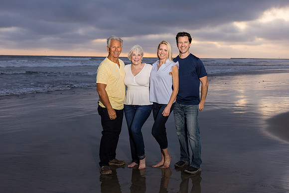Family photos Oceanside Pier-168