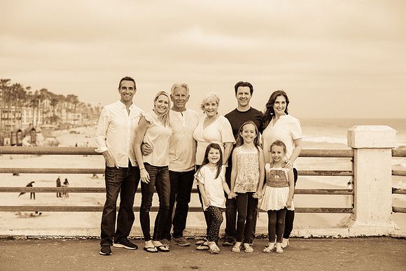 Family photos Oceanside Pier-024