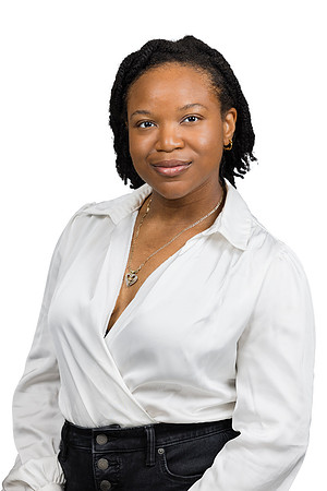 Web - Real Estate Headshot Photographer Long Beach Ca-004