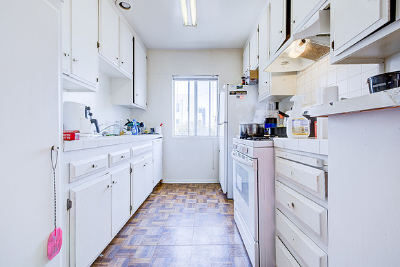 3729 Glendon Ave Interior-096