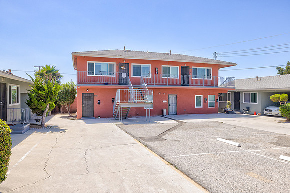 1300 W 134th St-Gardena Exterior-14