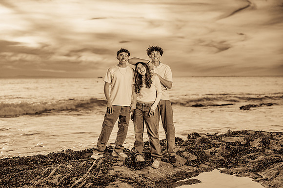 Family Photos Crystal Cove Newport Beach Ca-067