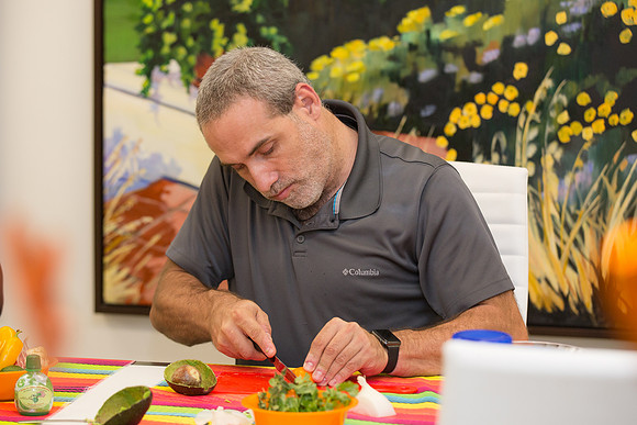 Uniregistry Salsa Contest 2017-69