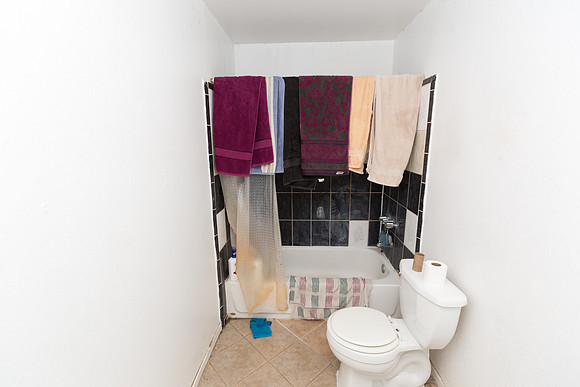 10413 S Main Street - Real Estate Photographer Los Angeles-26