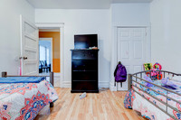 1058 W 99th ST-017