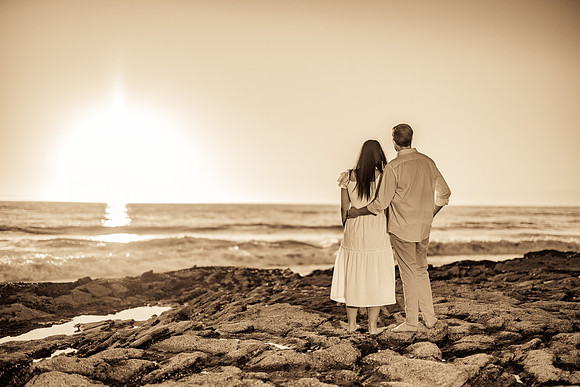 Engagement Photographer Newport Beach Ca - Engagement Photos Crystal Cove Newport Beach-96