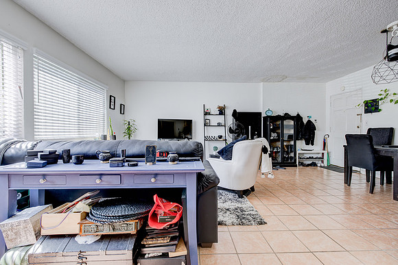 1133 Freeman Ave Interior-006