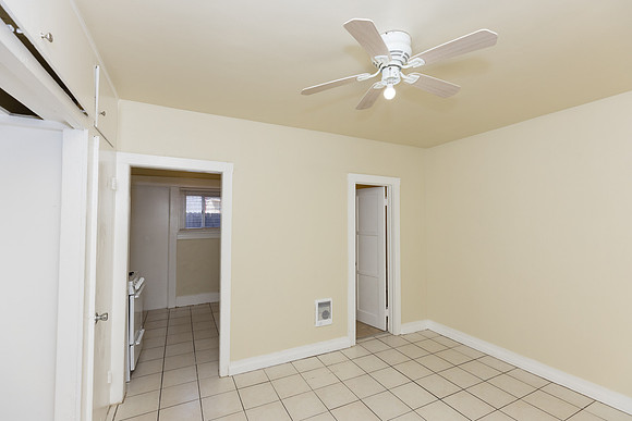 1101 Cherry Ave Long Beach-024