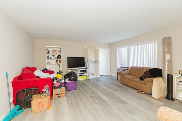1626 w 104th st-50