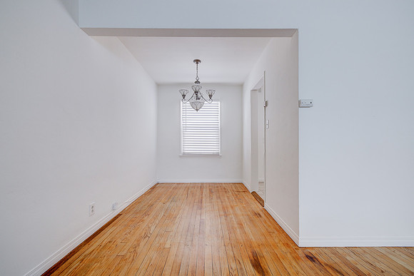 2011 Cedar Ave Long Beach Interior-010