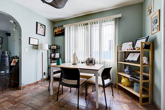 1031 W 57th Street-017