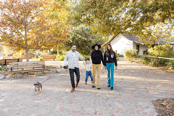 Family Photography San Juan Capistrano - AmTrak Family Photos San Juan Capistrano-004