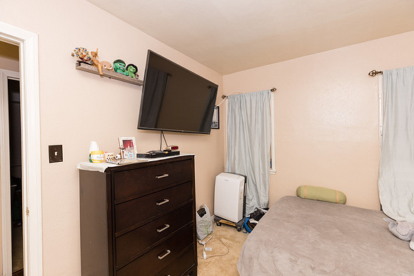 338 W Magnolia St-012
