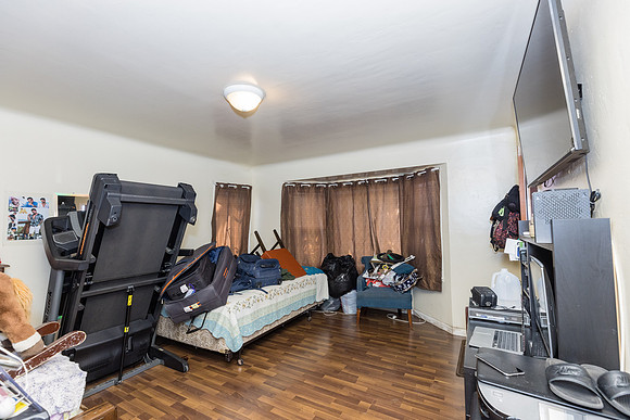 432 W Palm St-024