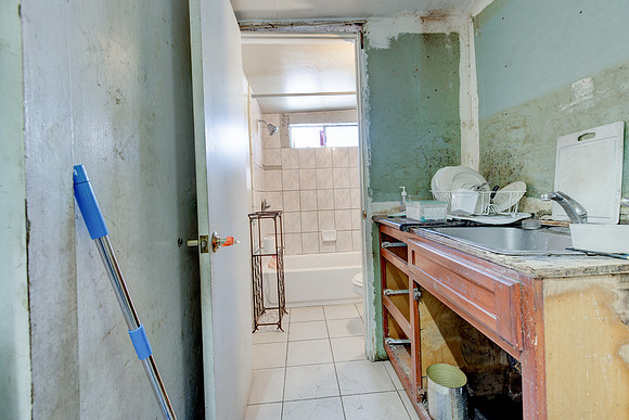 4605 W Imperial Hwy Inglewood Interior-004