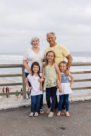Family photos Oceanside Pier-014