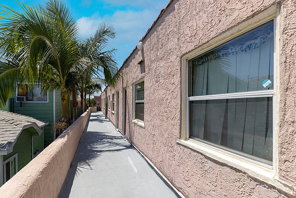 1101 Cherry Ave Long Beach-076
