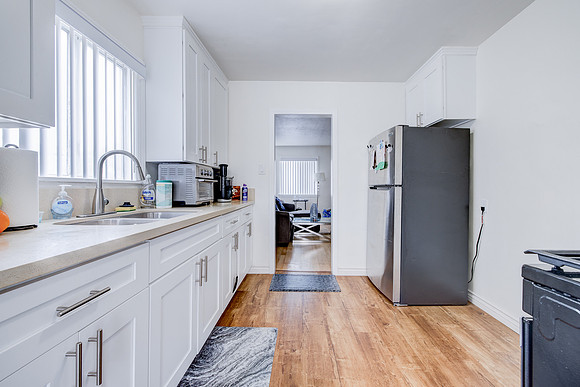4316 W 163rd Lawndale Interior-050