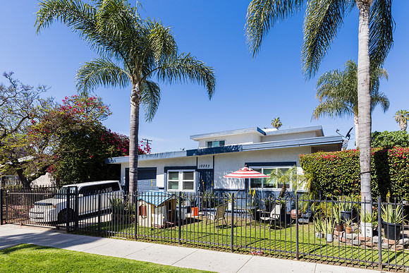 10223 Crenshaw Blvd Inglewood Exterior-002