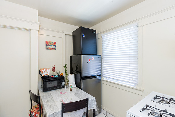 1101 Cherry Ave Long Beach-071