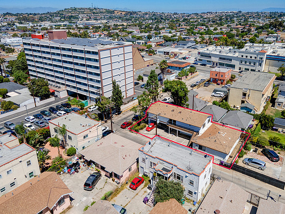 1126 E Arcaida Ct Long Beach Drone-001