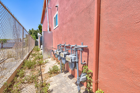 1300 W 134th St-Gardena Exterior-28