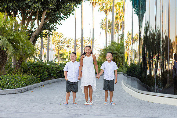 Family Photographer Long Beach Ca - Family Photos Shoreline Village Long Beach Ca-002