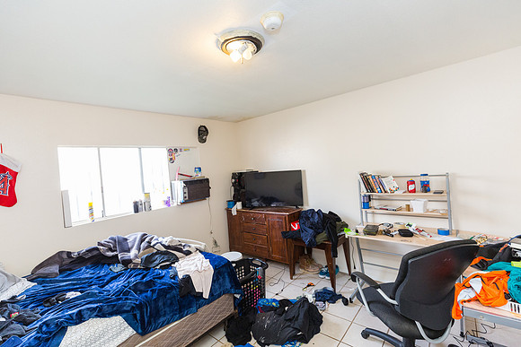 10413 S Main Street - Real Estate Photographer Los Angeles-72