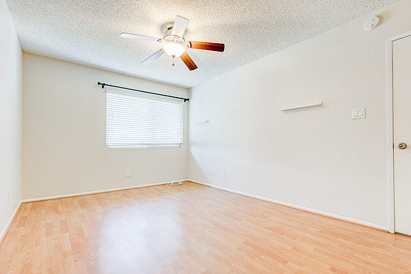 1790 Silver Maple Drive - Interior-069