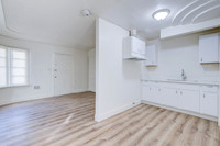 1144 W 57th St Los Angeles Interior-008