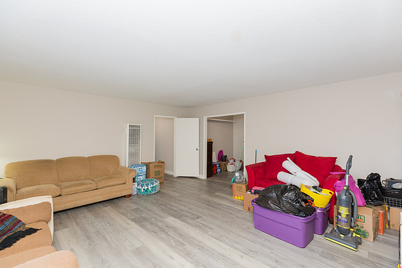 1626 w 104th st-48