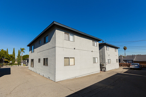 1626 w 104th st-3