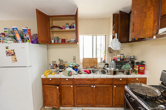10413 S Main Street - Real Estate Photographer Los Angeles-56