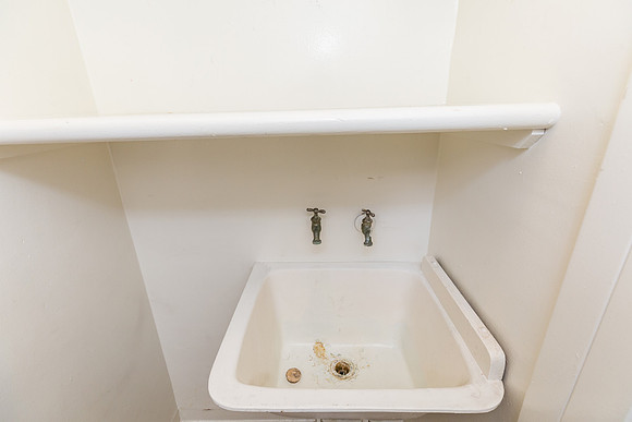 1043 S Orange Grove - Real Estate Photographer LA-28
