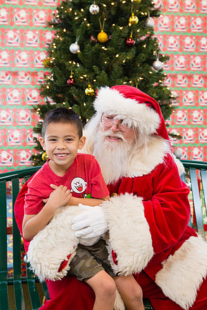 Pizza with Santa-102