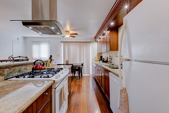 7561 Center Ave 15 Interior-44