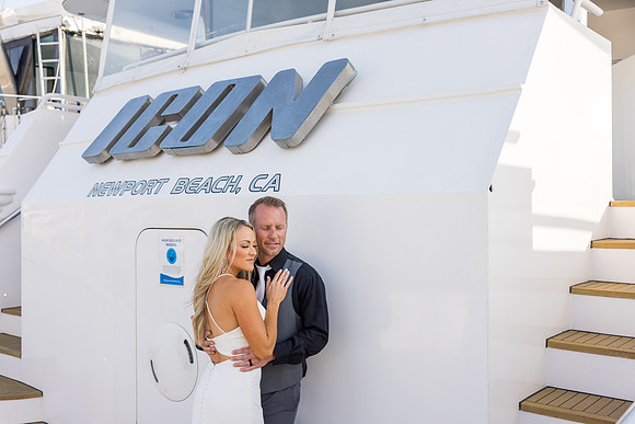 Icon Yacht - City Experiences -134