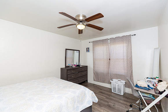 Real Estate Photographer Lbc - 1094 Cherry Ave-61