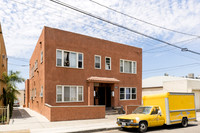 1409 Magnolia Ave Front-002