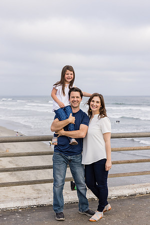 Family photos Oceanside Pier-030