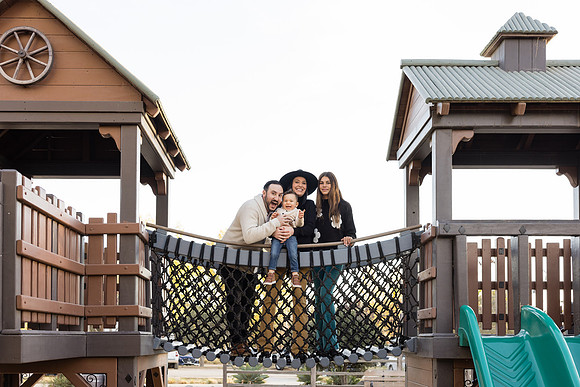 Family Photography San Juan Capistrano - AmTrak Family Photos San Juan Capistrano-046